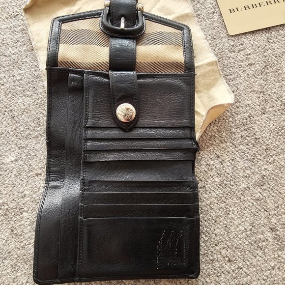 Preowned Burberry House Check Vintage Bifold  Wallet with original box, dust bag - Picture 12 of 16